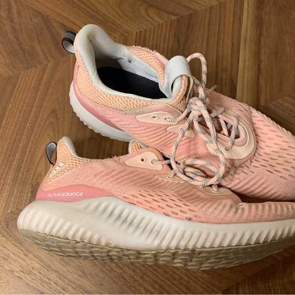 Adidas Alphabounce pink mesh upper women’s Sz 8.5 - Picture 3 of 8